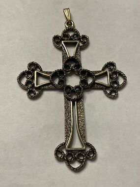 SARAH COV Ornate White and Silver Cross Pendant - Decorative Home Accent